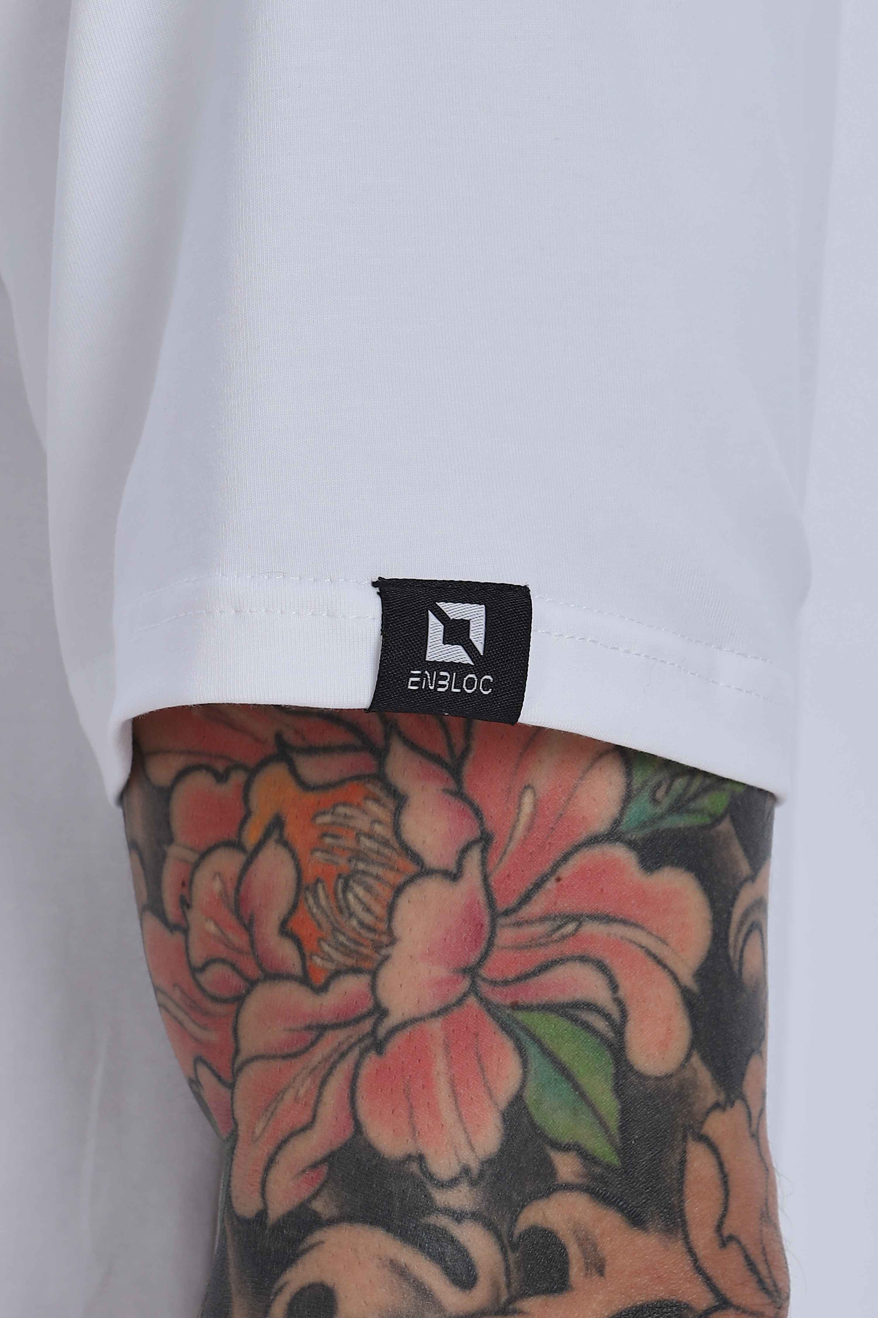 Relaxed Fit White Tshirt