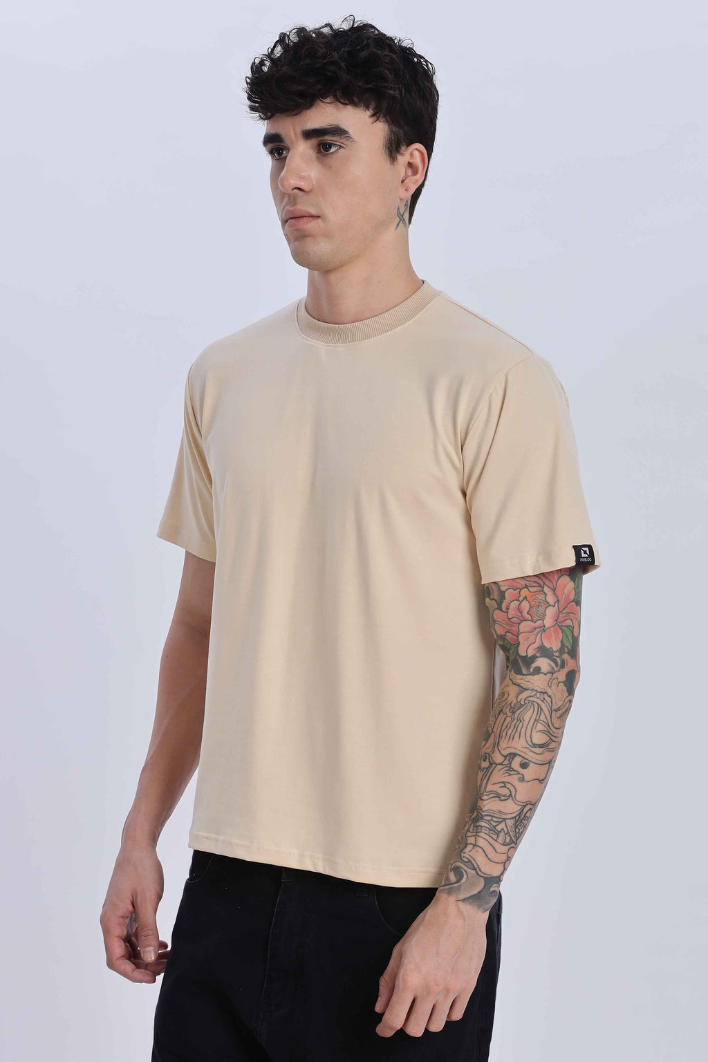 Relaxed Fit Beige Tshirt
