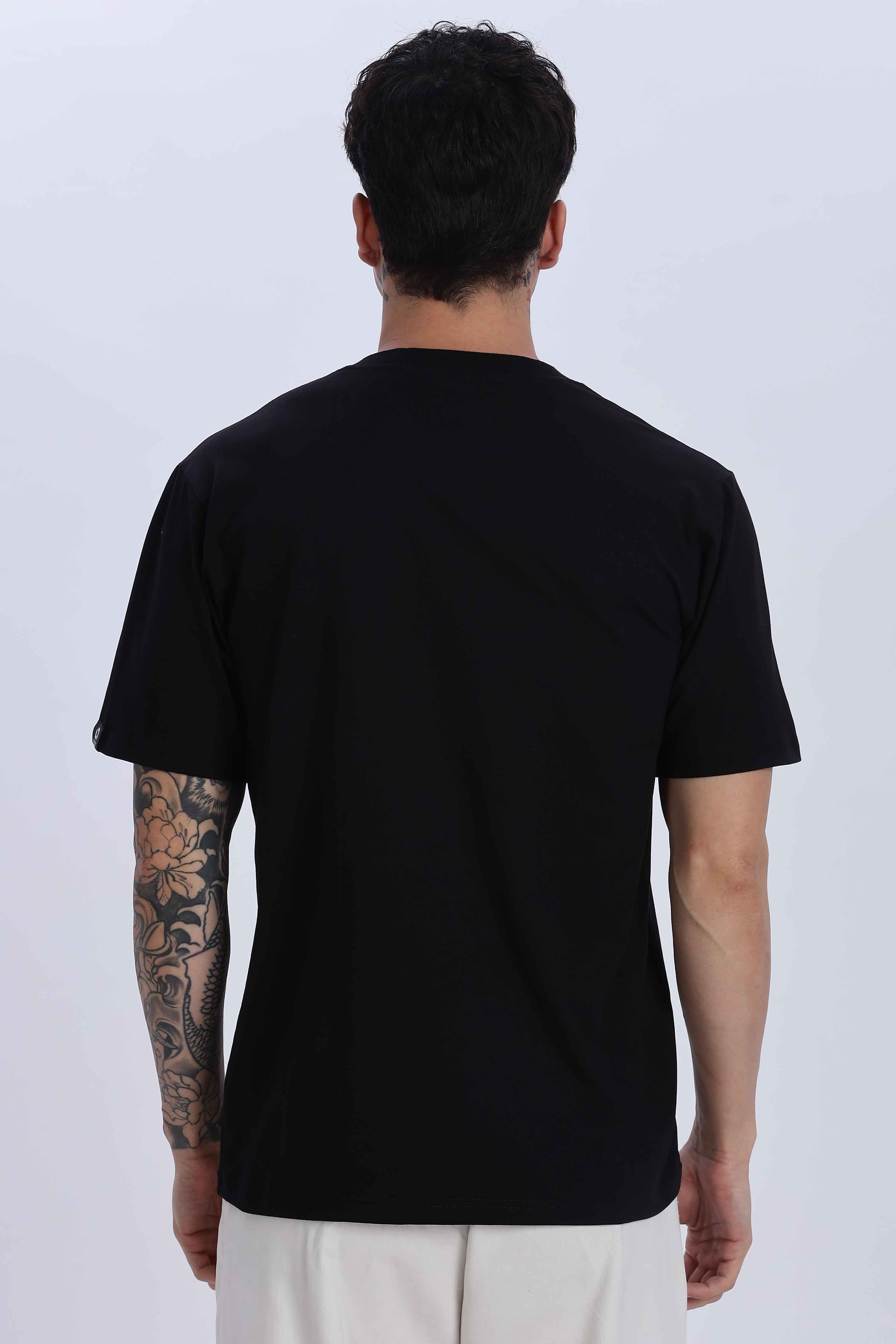 Relaxed Fit Black Tshirt