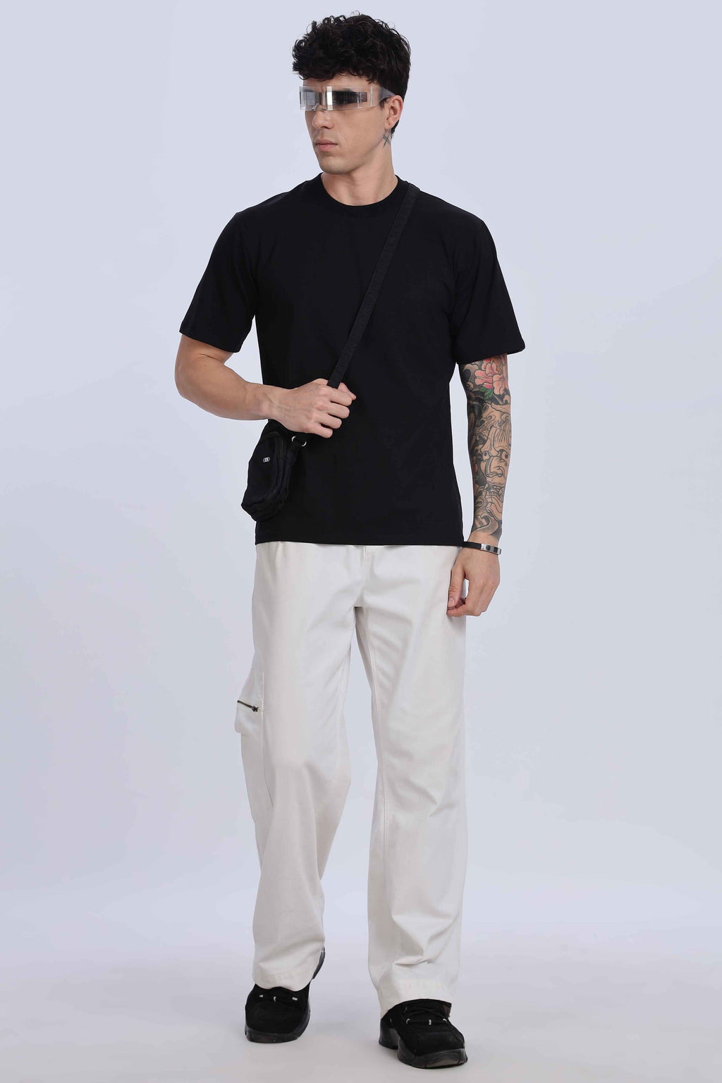 Relaxed Fit Black Tshirt
