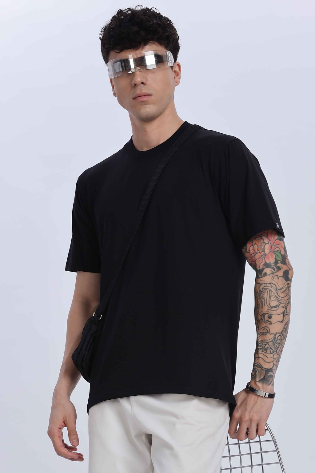Relaxed Fit Black Tshirt