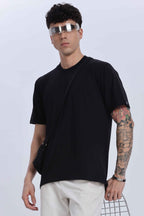 Relaxed Fit Black Tshirt