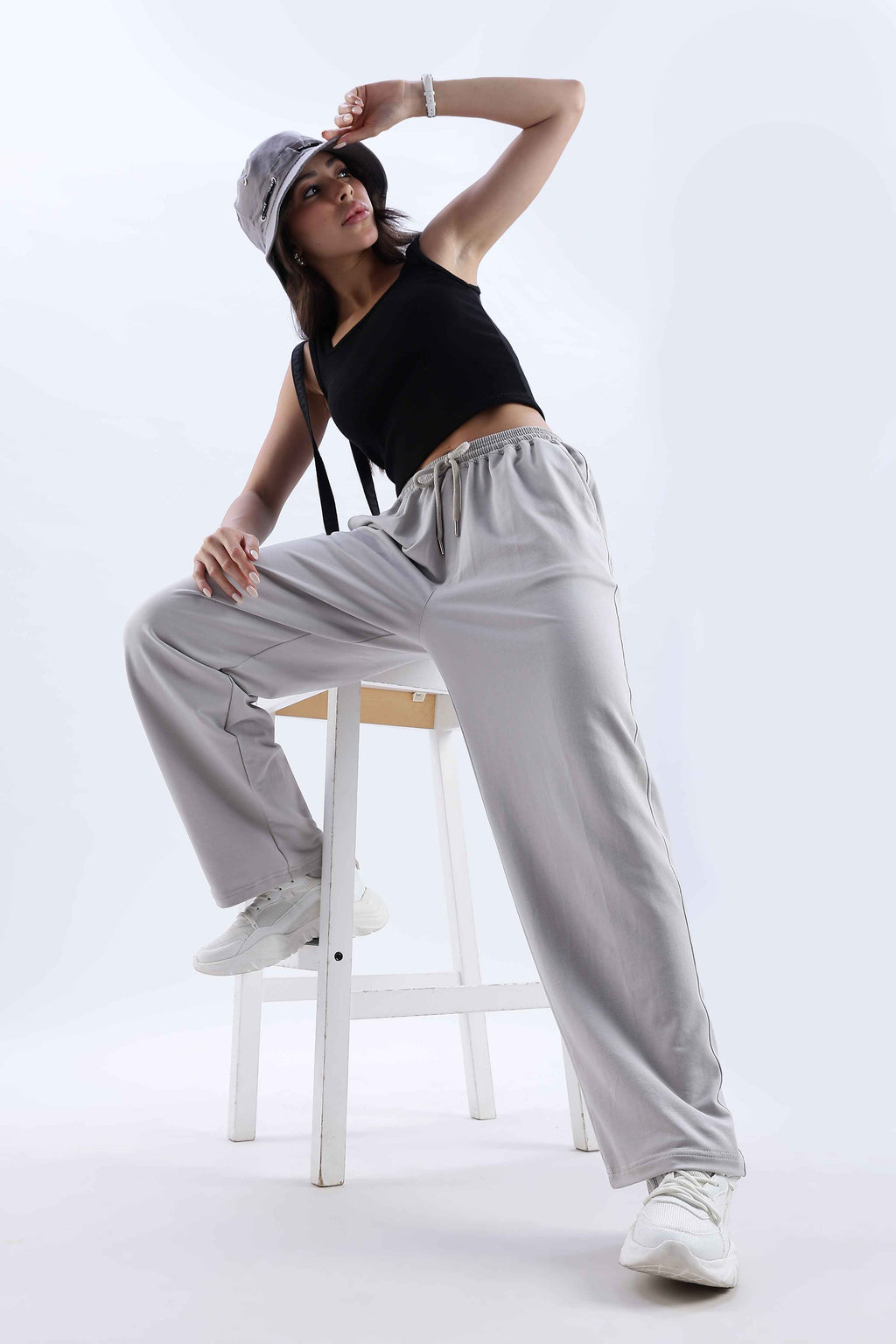 TROUSERS BAGGY FIT GREY