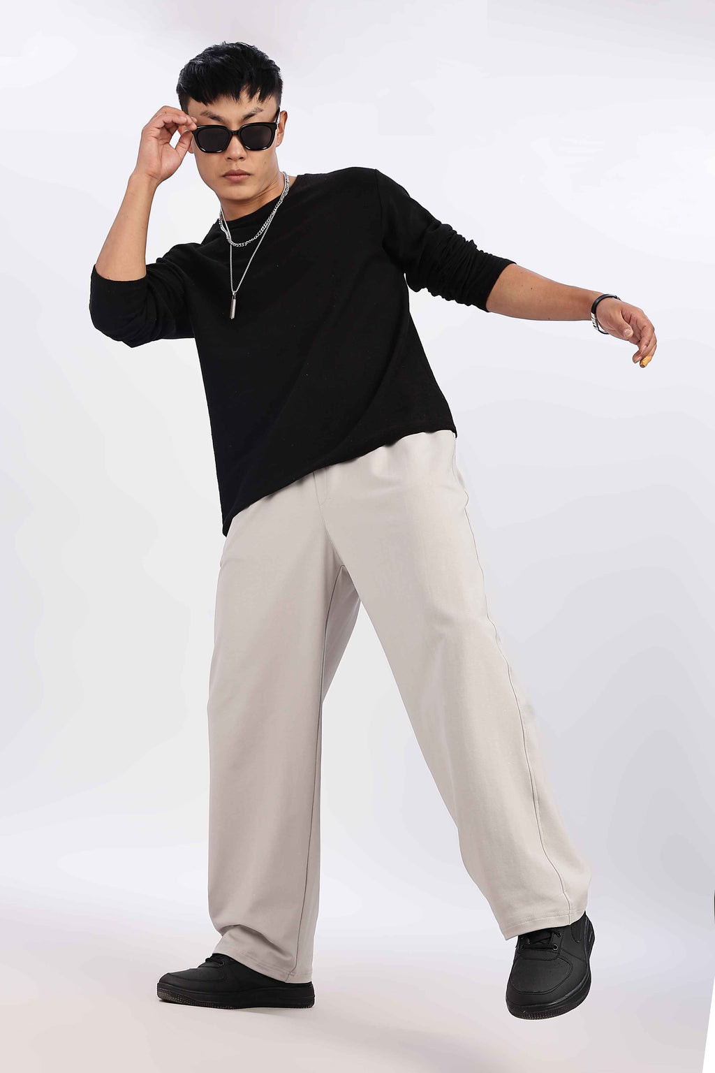 TROUSERS BAGGY FIT GREY